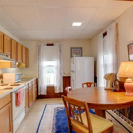 Lawrenceville Apartment With Deck Near Gaming Lands! Exterior photo