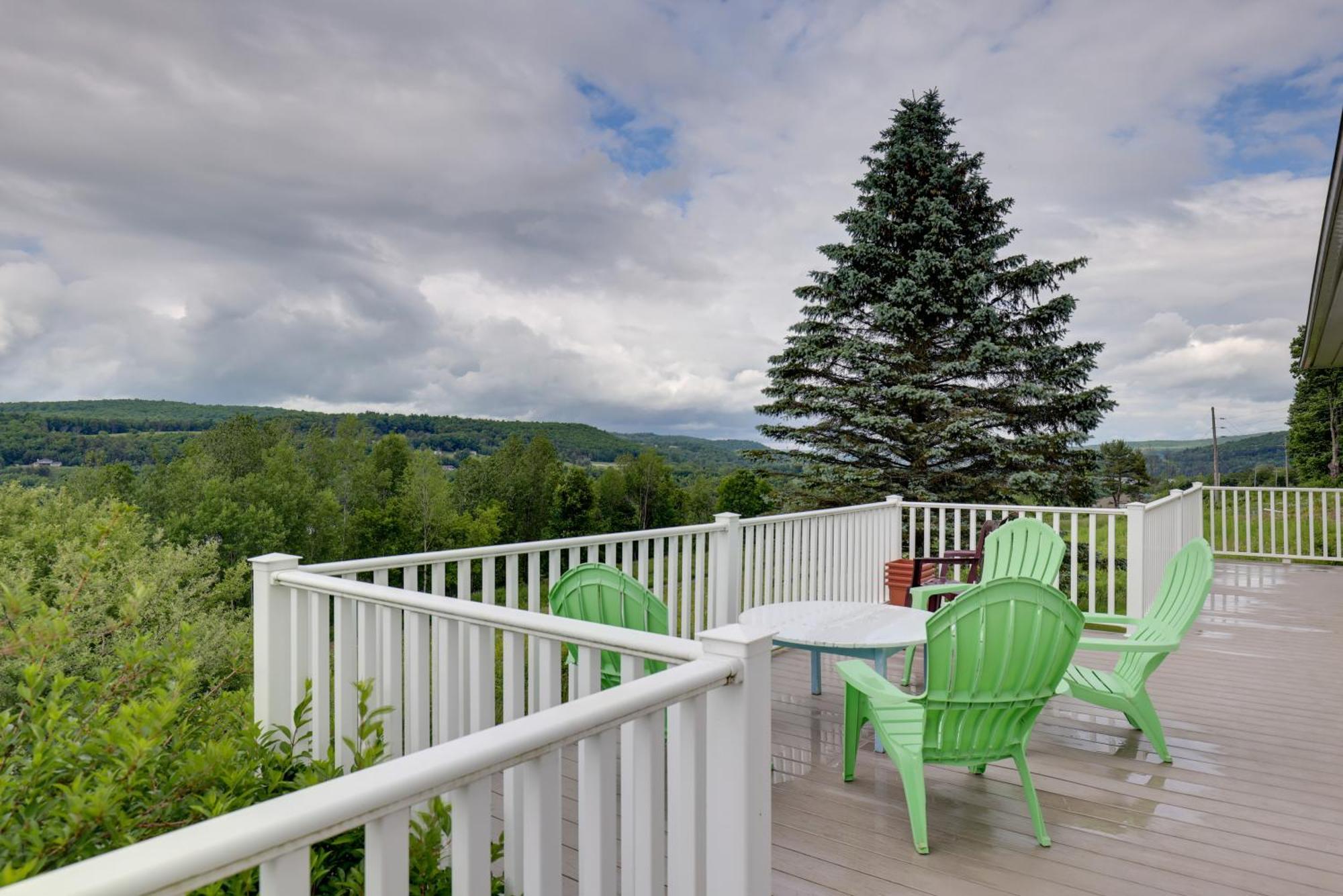 With Deck Near Gaming Lands! * Lawrenceville